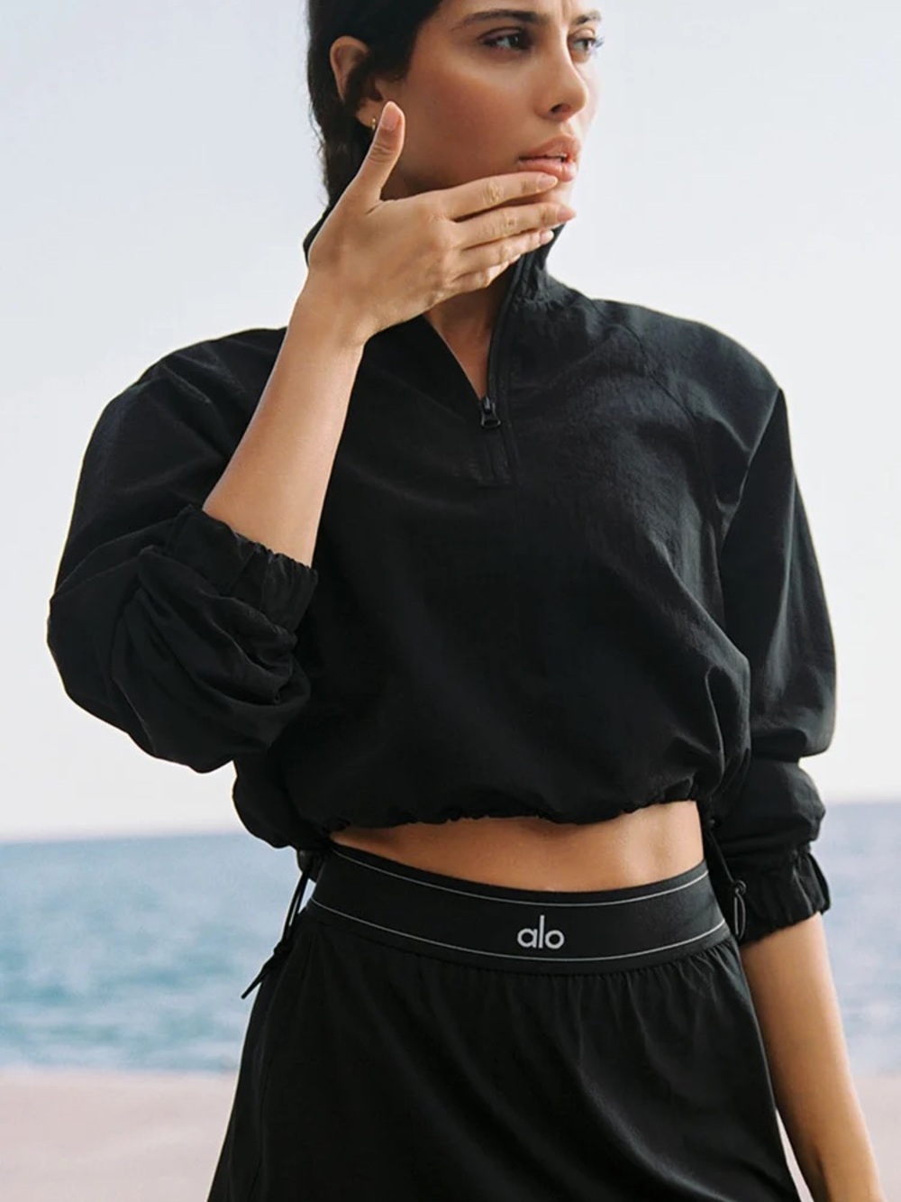 Alo Yoga Cropped 1/4 Zip Alimni Pullover Best for size S/M